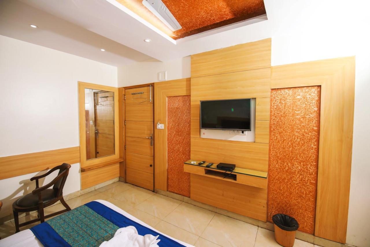 Hotel Lav Kush Deluxe " 3 Min Walking From New Delhi Railway Station " Esterno foto