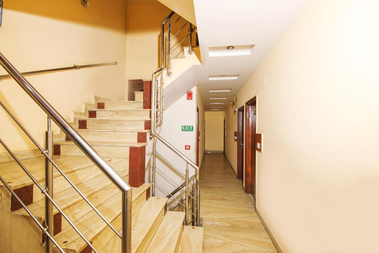 Hotel Lav Kush Deluxe " 3 Min Walking From New Delhi Railway Station " Esterno foto