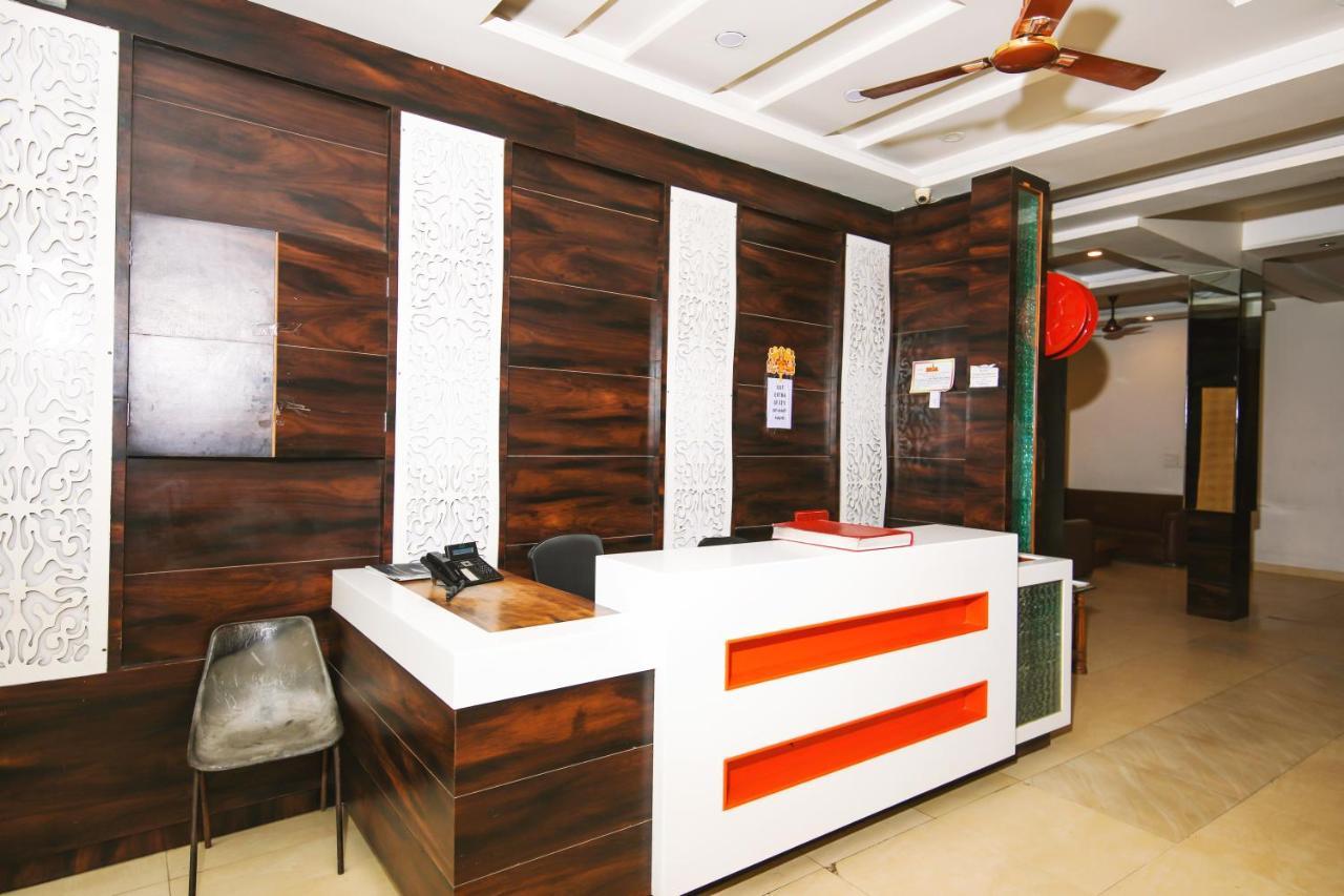 Hotel Lav Kush Deluxe " 3 Min Walking From New Delhi Railway Station " Esterno foto