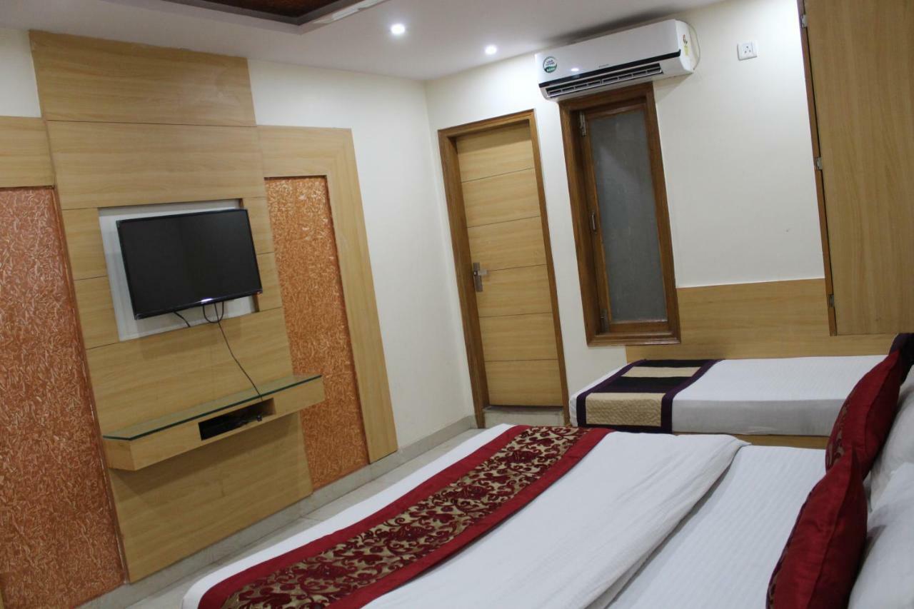 Hotel Lav Kush Deluxe " 3 Min Walking From New Delhi Railway Station " Esterno foto